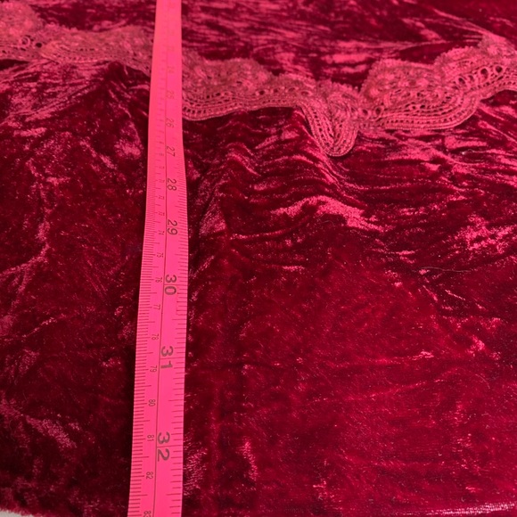 Red Velvet Dress with lace - Picture 12 of 15